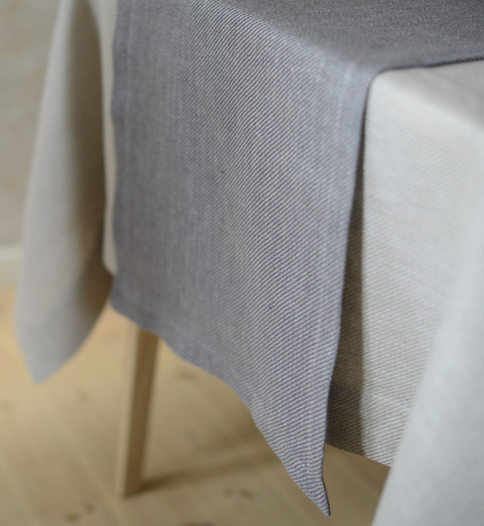 Classic Linen Table runner